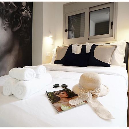 The Solon House-Self Check-In Hotel เอเธนส์ ภายนอก รูปภาพ