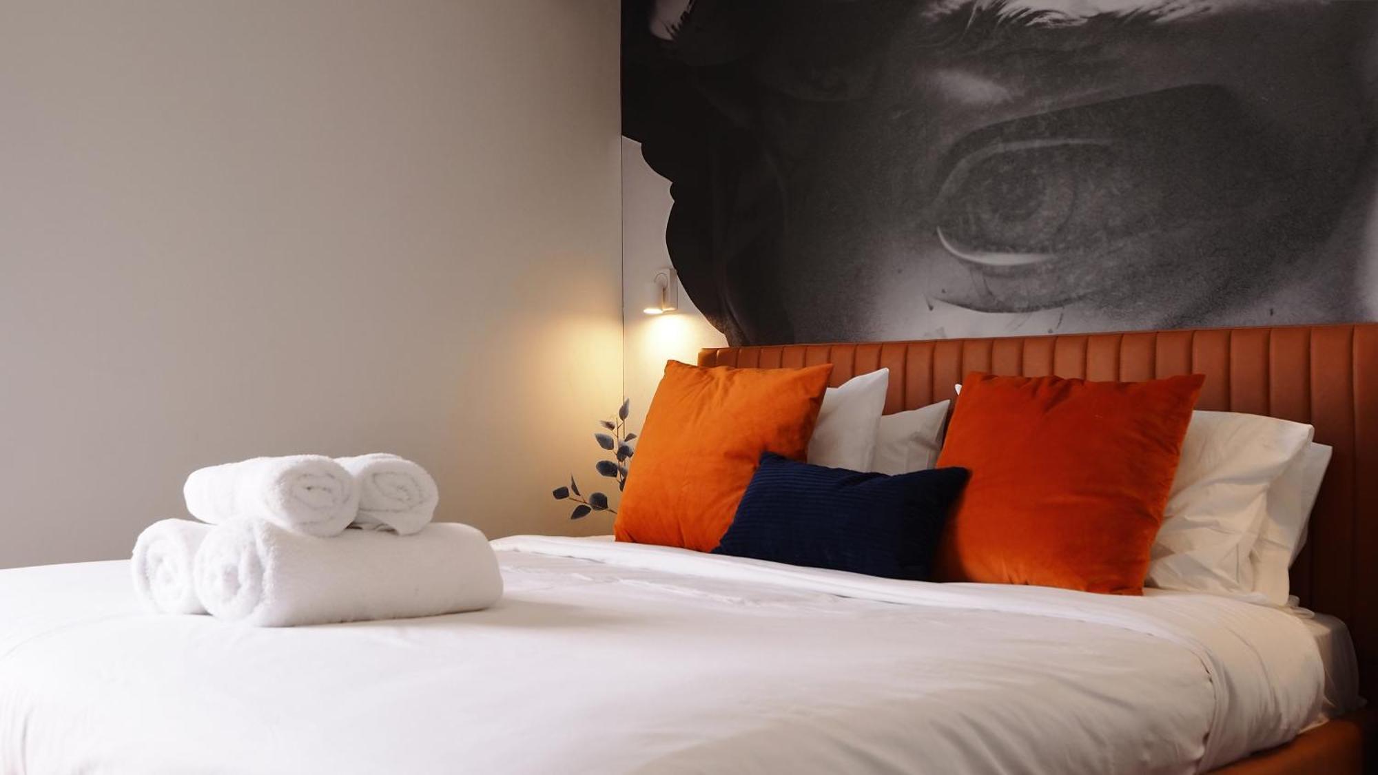 The Solon House-Self Check-In Hotel เอเธนส์ ภายนอก รูปภาพ