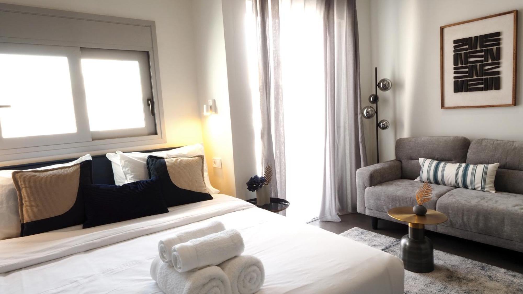 The Solon House-Self Check-In Hotel เอเธนส์ ภายนอก รูปภาพ