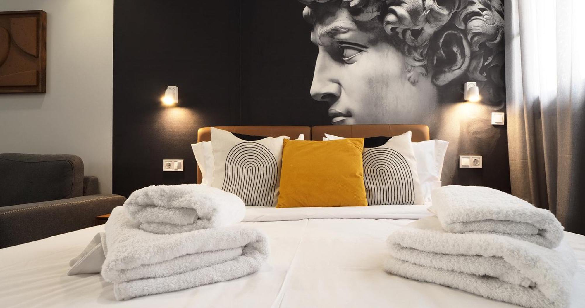 The Solon House-Self Check-In Hotel เอเธนส์ ภายนอก รูปภาพ