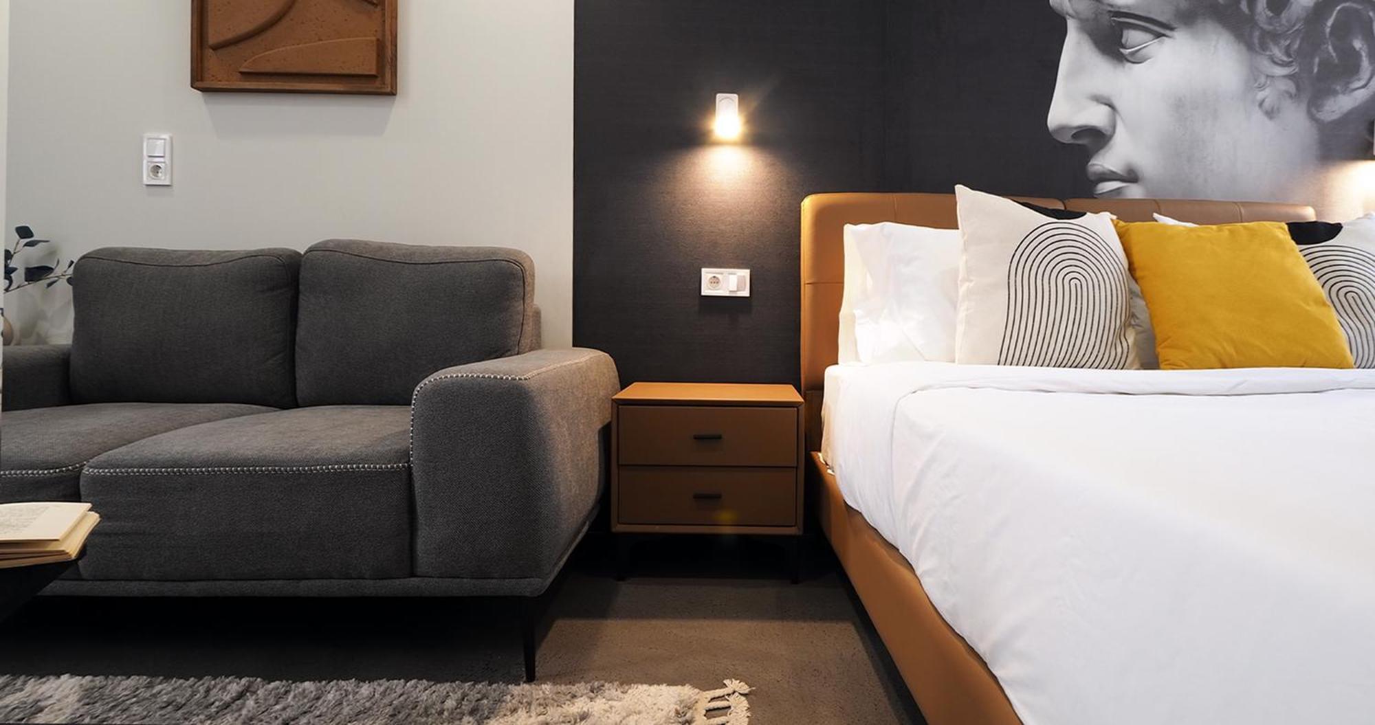 The Solon House-Self Check-In Hotel เอเธนส์ ภายนอก รูปภาพ