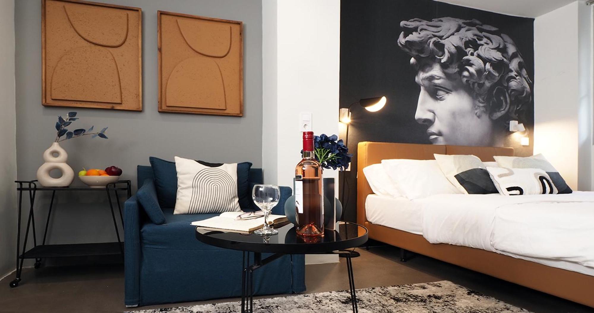 The Solon House-Self Check-In Hotel เอเธนส์ ภายนอก รูปภาพ