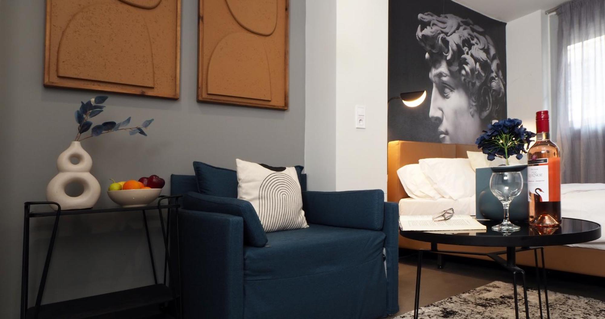 The Solon House-Self Check-In Hotel เอเธนส์ ภายนอก รูปภาพ