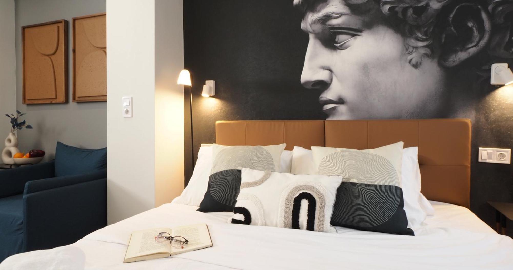 The Solon House-Self Check-In Hotel เอเธนส์ ภายนอก รูปภาพ