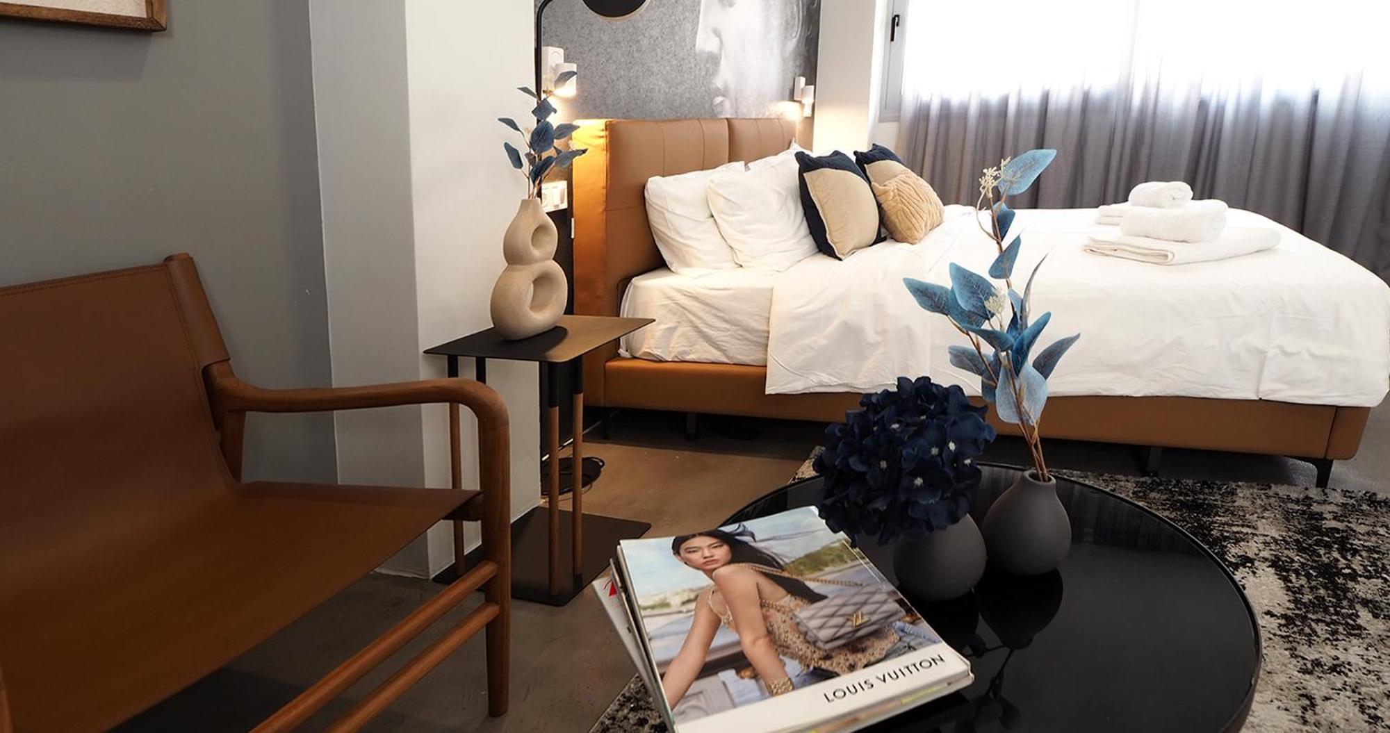The Solon House-Self Check-In Hotel เอเธนส์ ภายนอก รูปภาพ